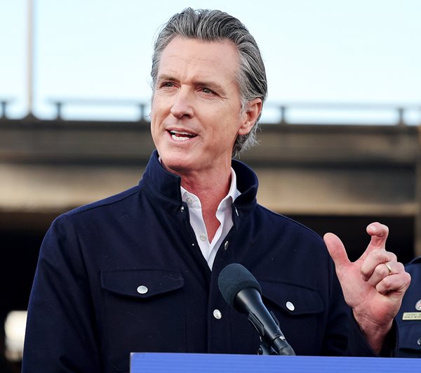Panera Spared $20 Wage After Donation to Newsom